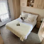 Holiday home Season